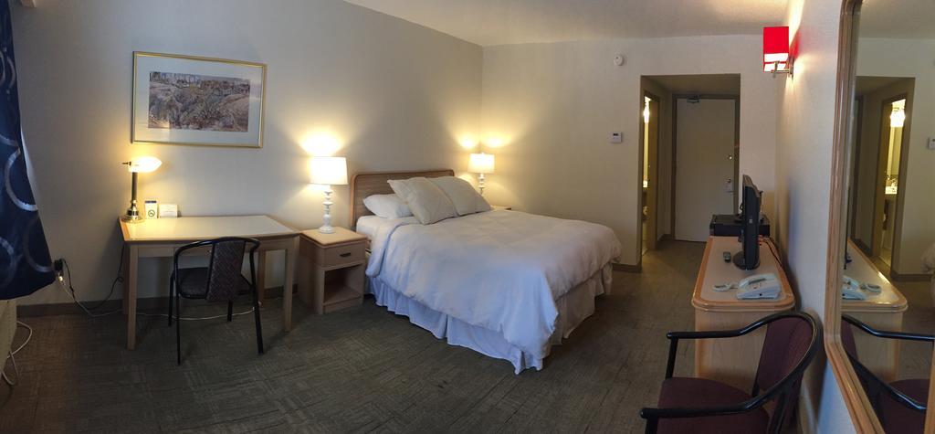 ساسكاتون Westgate Inn المظهر الخارجي الصورة